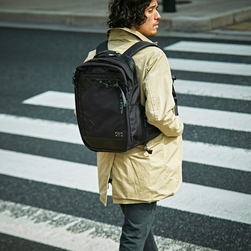 在庫安いAS2OV (アッソブ) EXCLUSIVE BALLISTIC NYLON BACK PACK バックパック リュックサック、デイパック