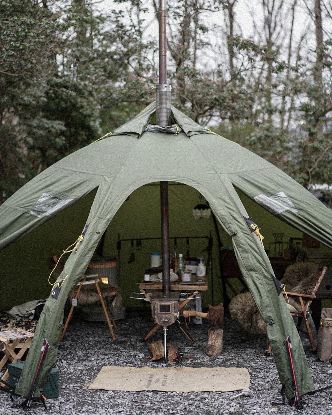 品薄続きの冬キャンプ「テント」 | アウトドア・キャンプ用品の通販