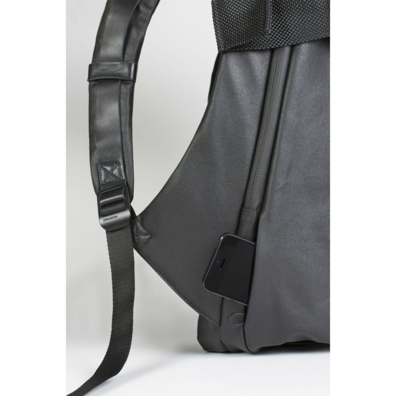 cote&ciel コートエシエル ISAR M COATED CANVAS AND LEATHER - Black / イザール | バッグ