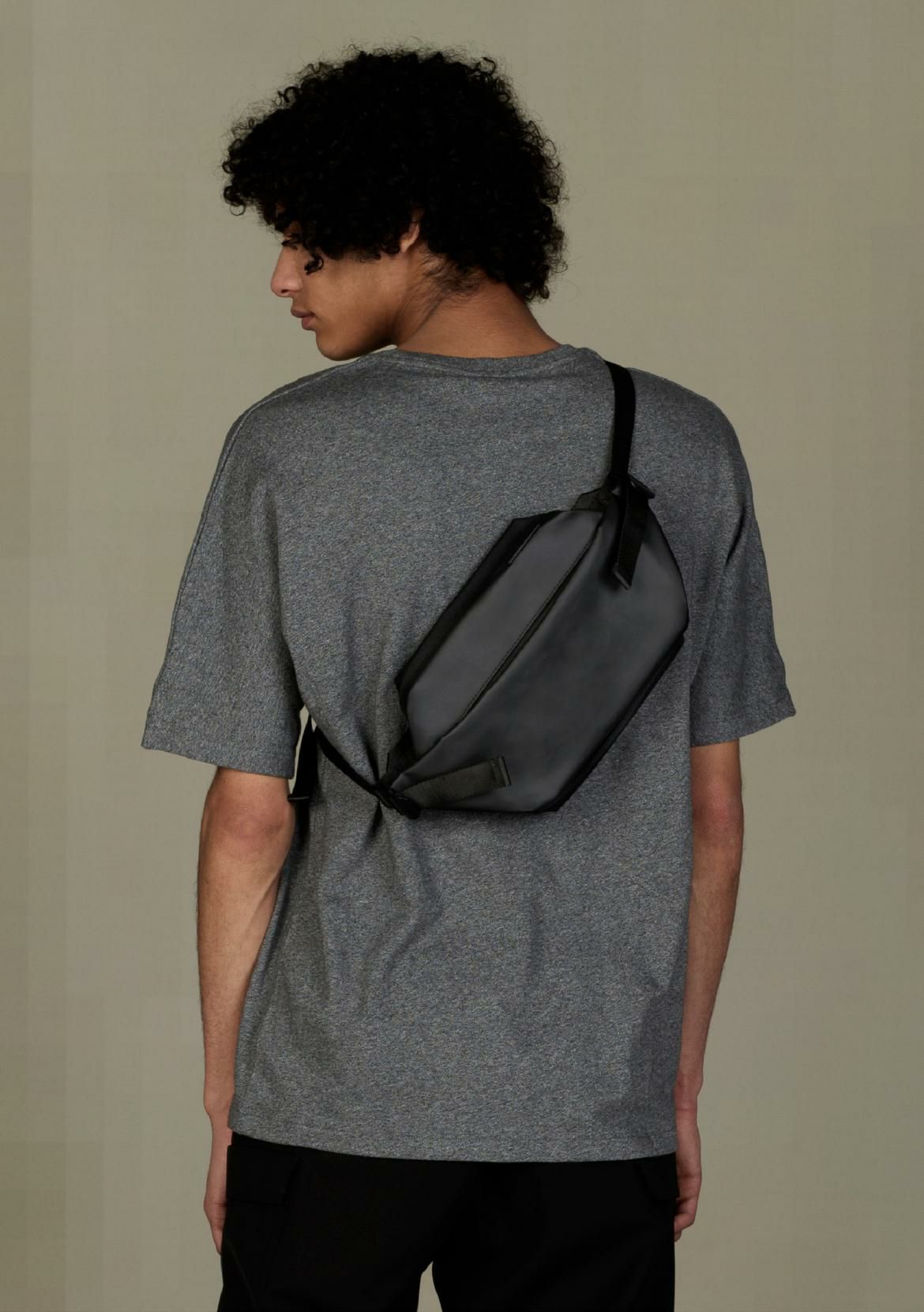 コート&シエル ボディバッグ ISARAU SMALL Obsidian 【公式通販】