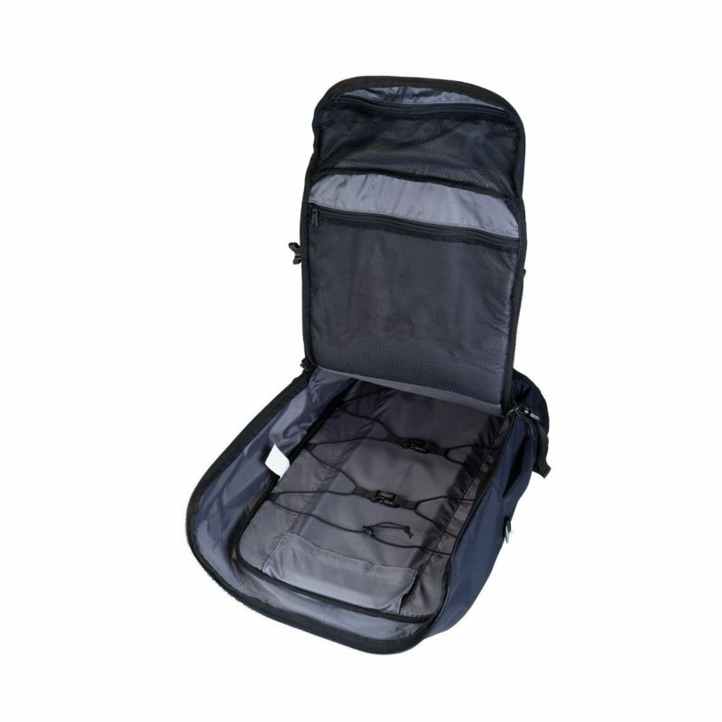 Cabin Zero ADV 42L バックパック ABSOLUTE BLACK ADV Backpack & Rucksack - 42L Absolute Black | CABINZERO