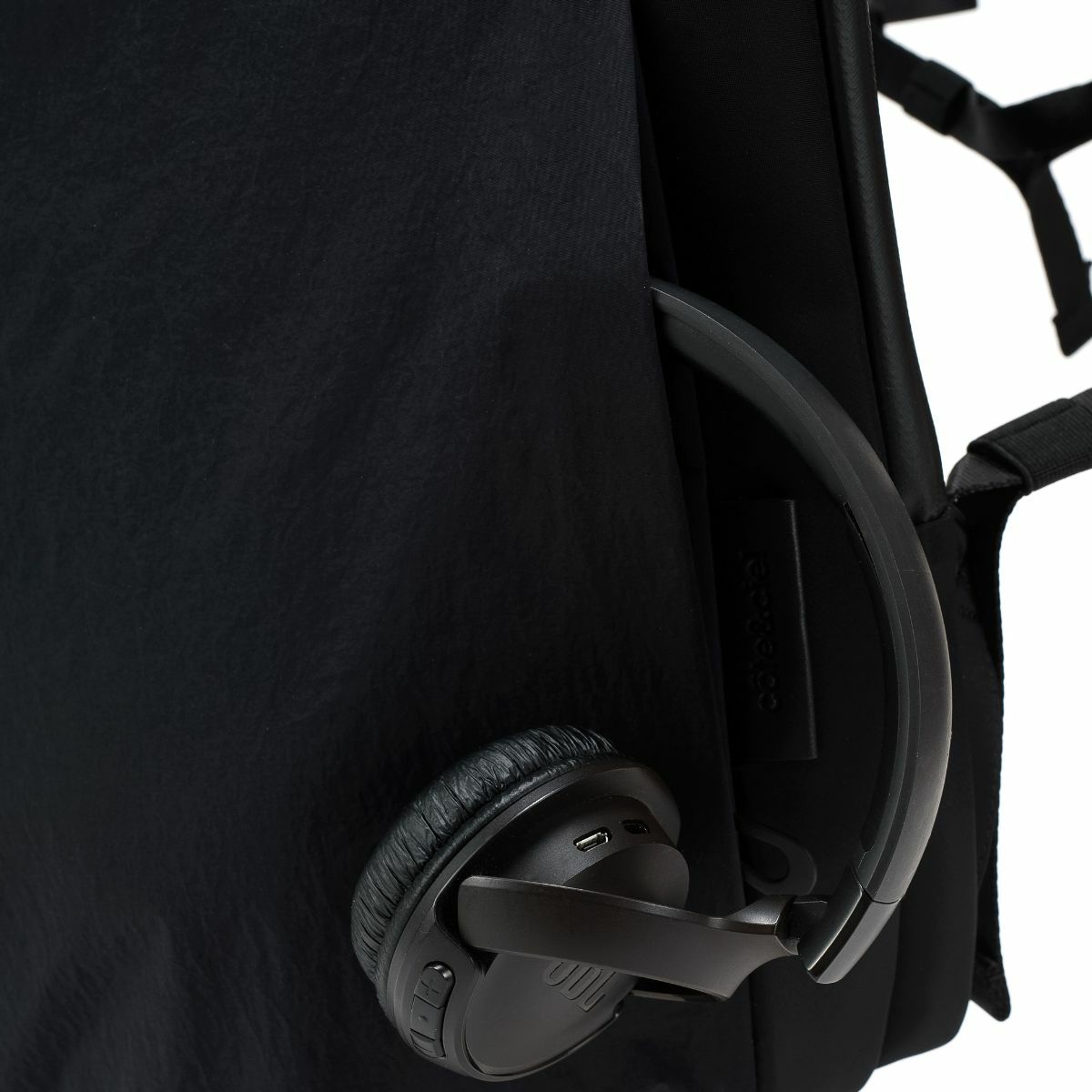 cote&ciel コートエシエルISAR M KOMATSU ONIBEGIE NYLON BLACK