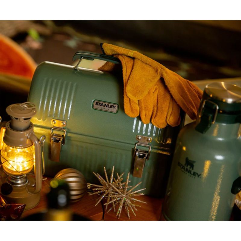 Stanley - 新品スタンレーSTANLEYCLASSICLUNCHBOX10QT/9.4L STANLEY スタンレー クラシック ランチボックス 9.4L | 雑貨
