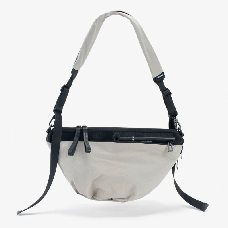 【関税込み】cote&ciel グレー Orne Smooth バッグ Orne Smooth Light Grey - Sand côte&ciel Official