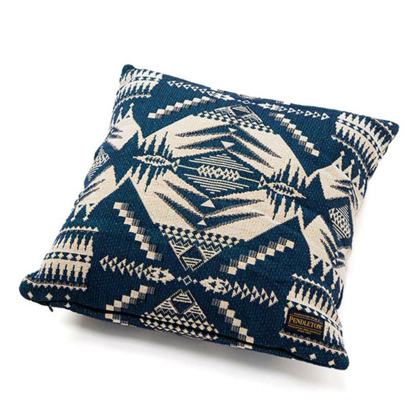【新品】PENDLETON ペンドルトン 綿100%ジャガード織り マルチカバー PENDLETON ブランケット 「ソファカバーとしても」「PENDLETON