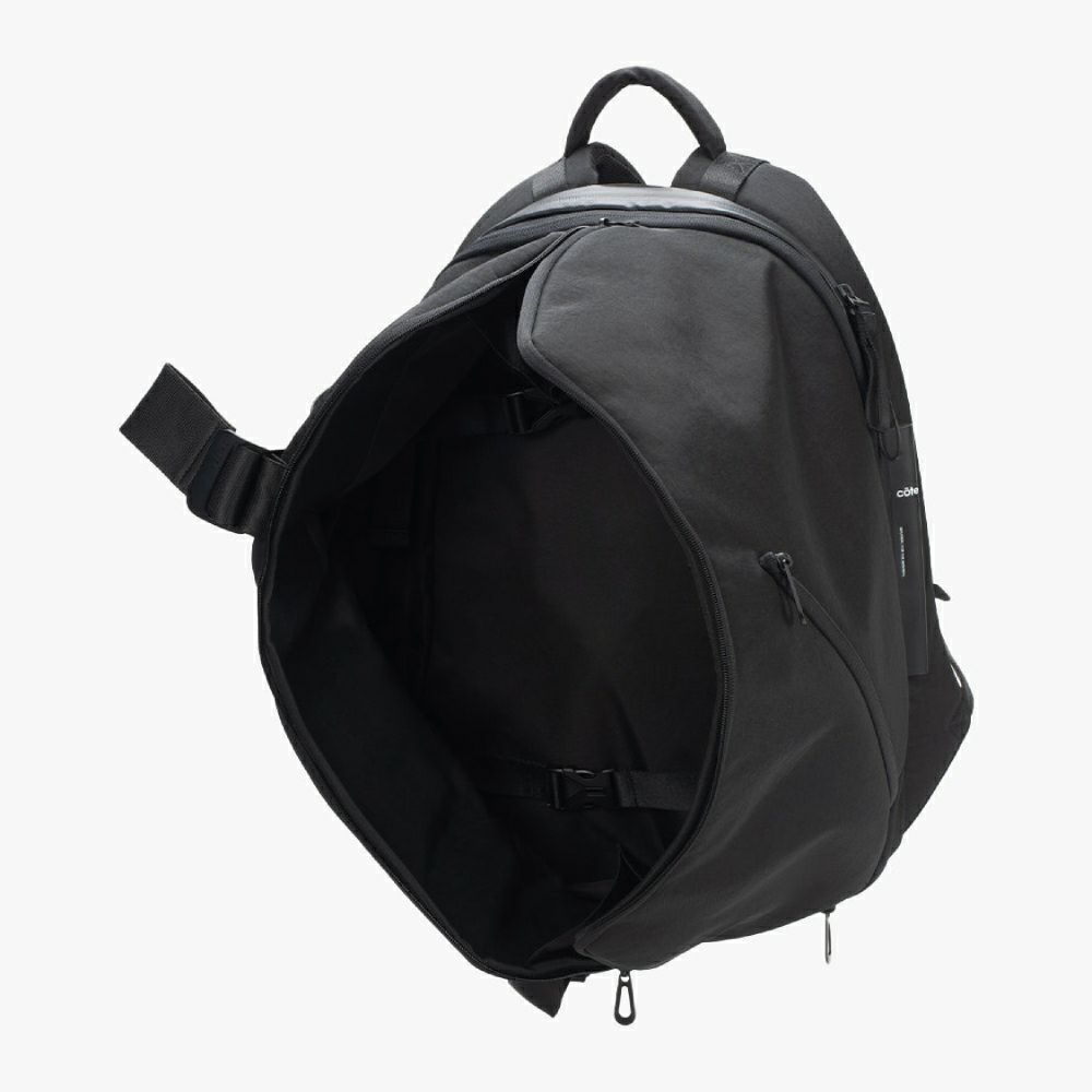 cote&ciel コートエシエルIsar M Round Carbon Black | バッグ| バッグ