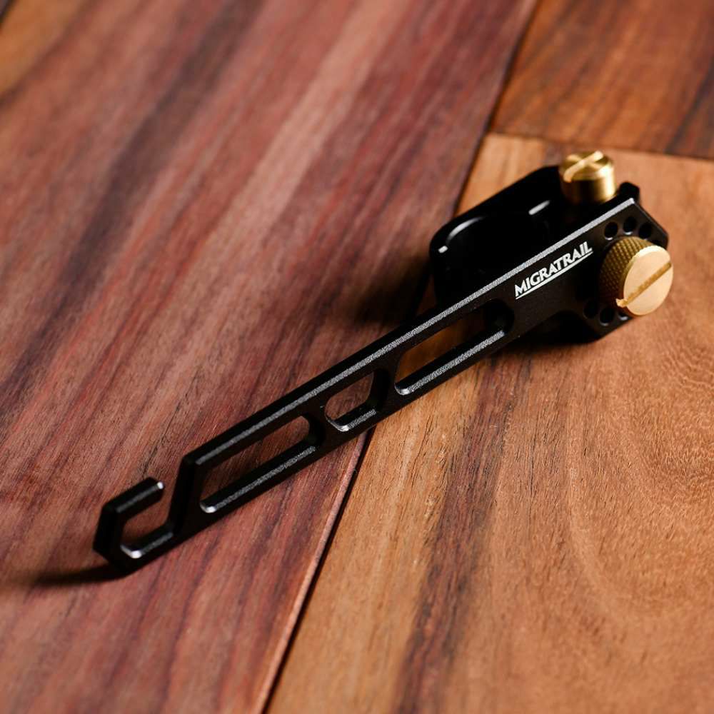 MIGRATRAI　アドハンガー